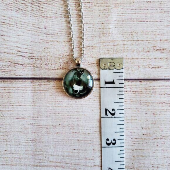 Creepy Cat Bat Skull Pendant Gothic Halloween Chain Necklace Silver - Picture 5 of 7